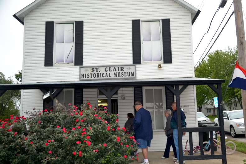 3 Rivers GS group arriving at the St Clair Historical Museum